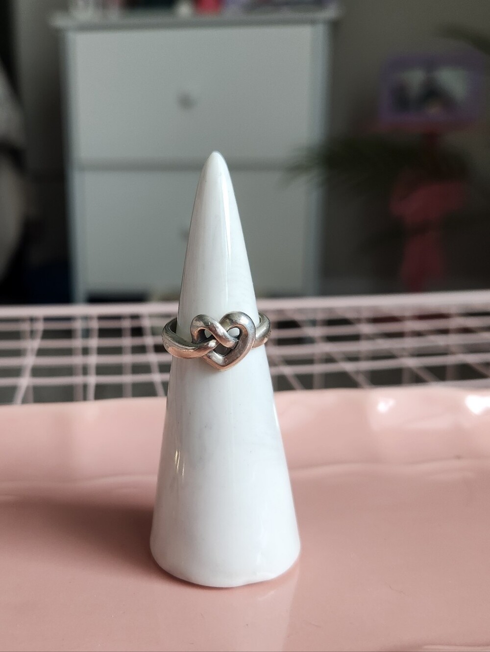 Sz 6 Retired James Avery Heart Knot Ring